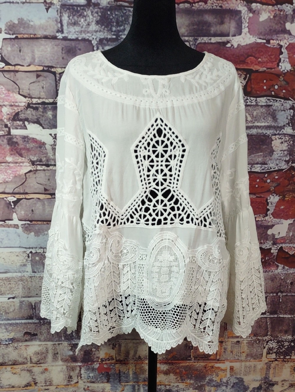Soft Surroundings White Crochet Lace Tunic Blouse